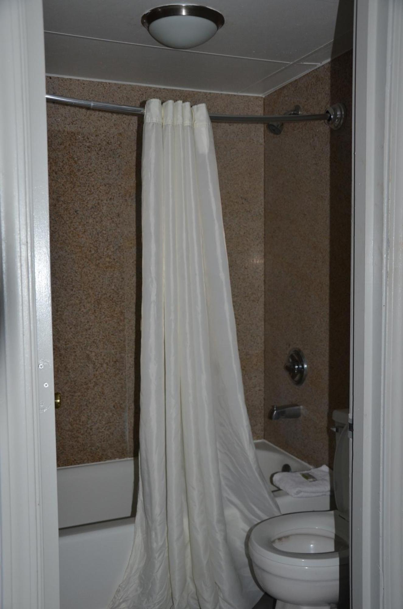 My Home & Suites Covington Extérieur photo
