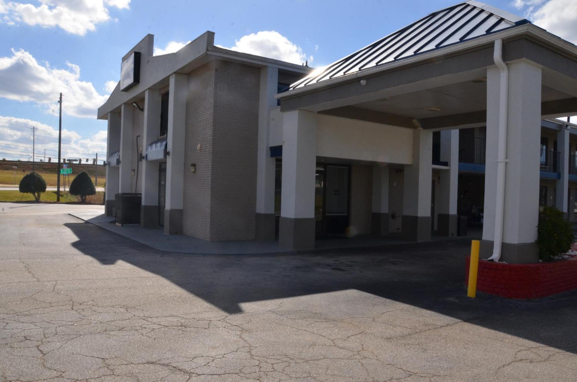 My Home & Suites Covington Extérieur photo